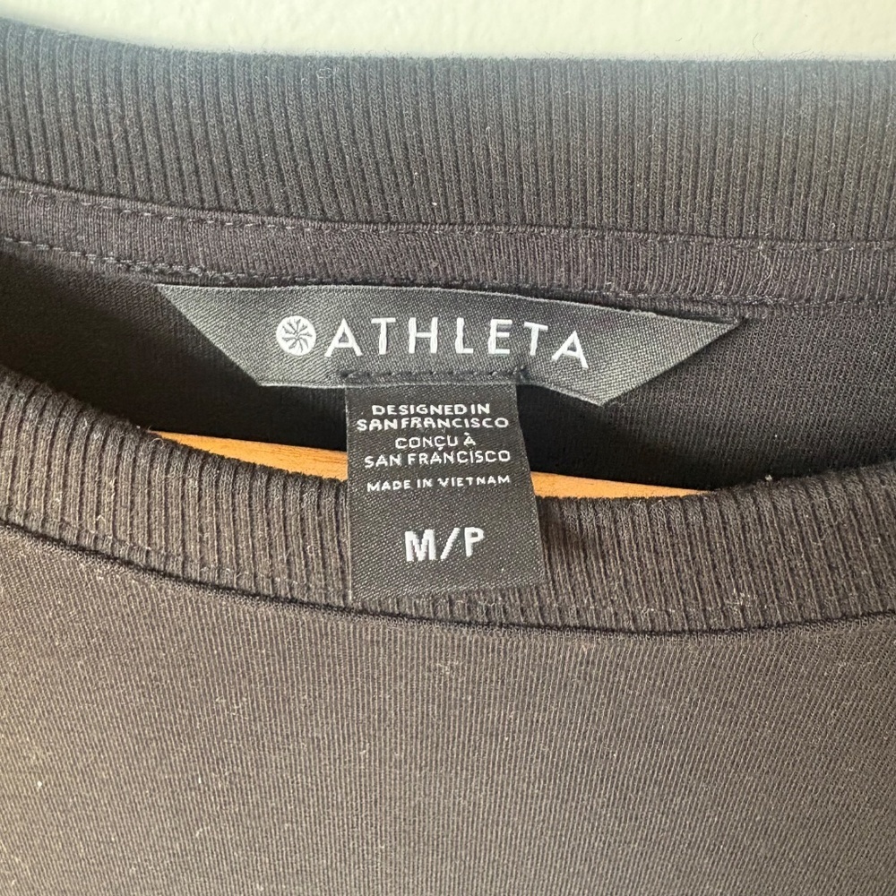 Athleta Galleria 2.0 black shirt M/P - Picture 5 of 8